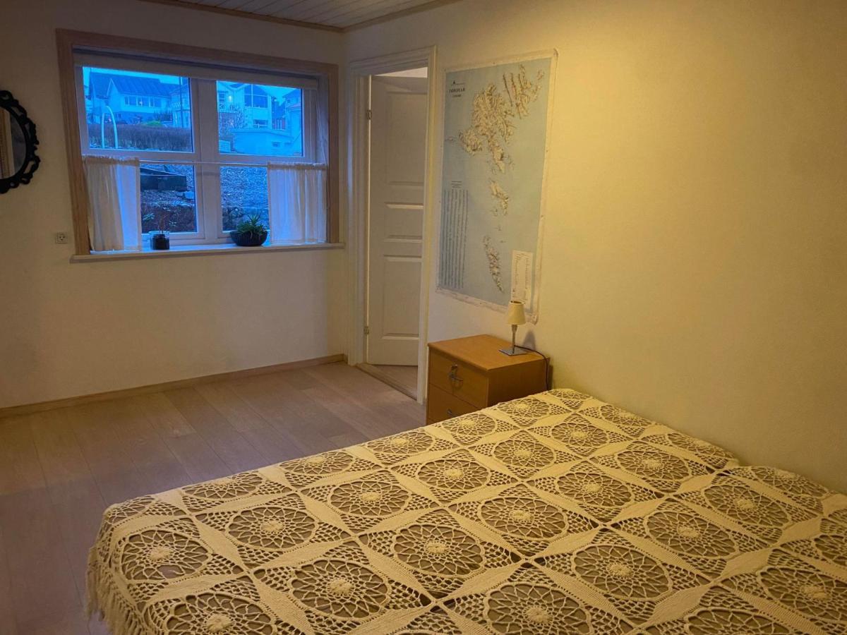 Comfy In The Center Apartment ทอร์สเฮาน์ ภายนอก รูปภาพ